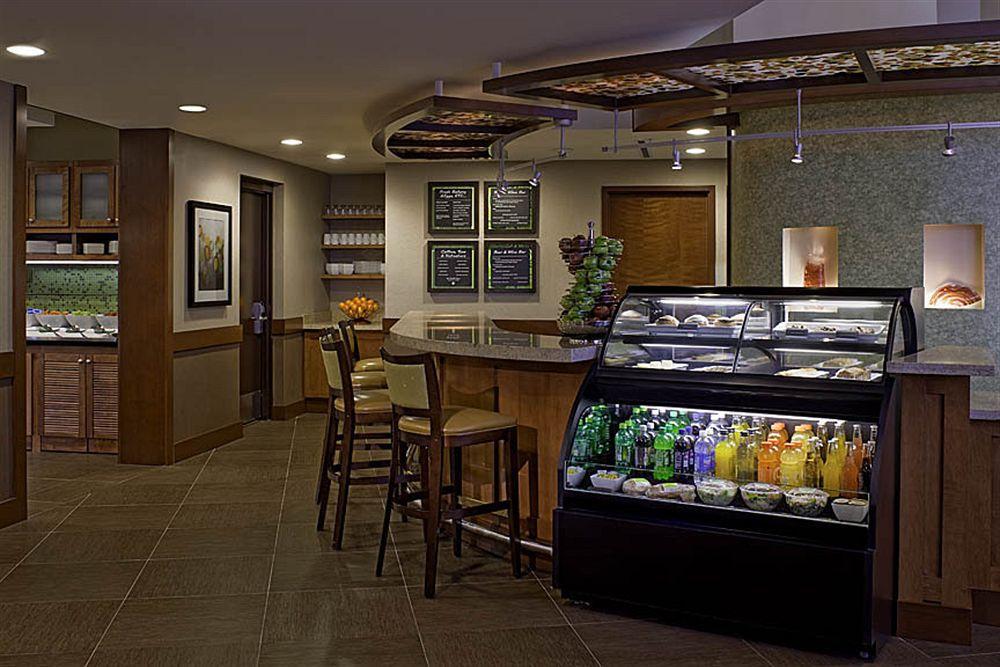 Hyatt Place Des Moines Downtown Restaurant bilde