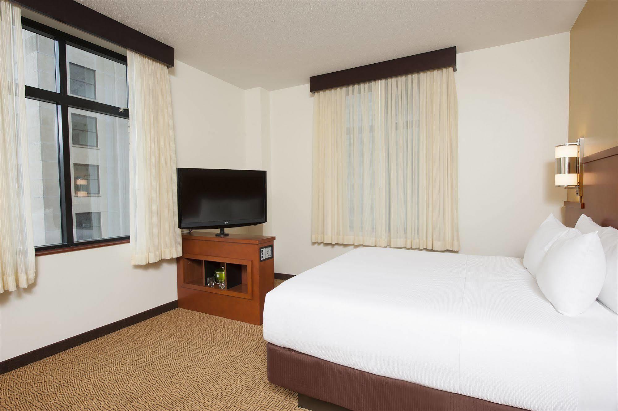 Hyatt Place Des Moines Downtown Eksteriør bilde