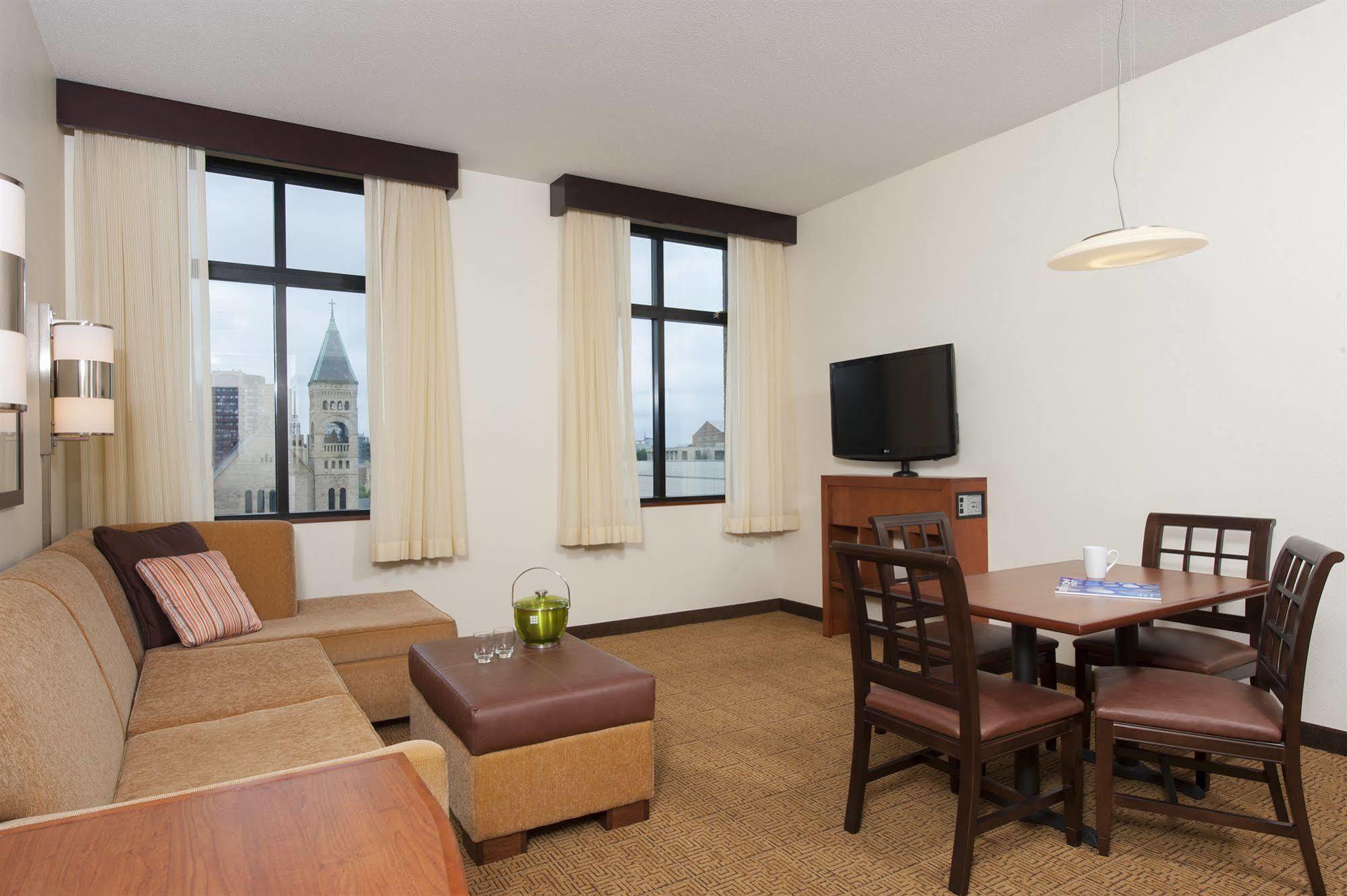 Hyatt Place Des Moines Downtown Eksteriør bilde